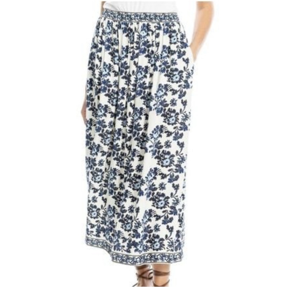 🧵Max Studio Blue and White Floral Midi Skirt
